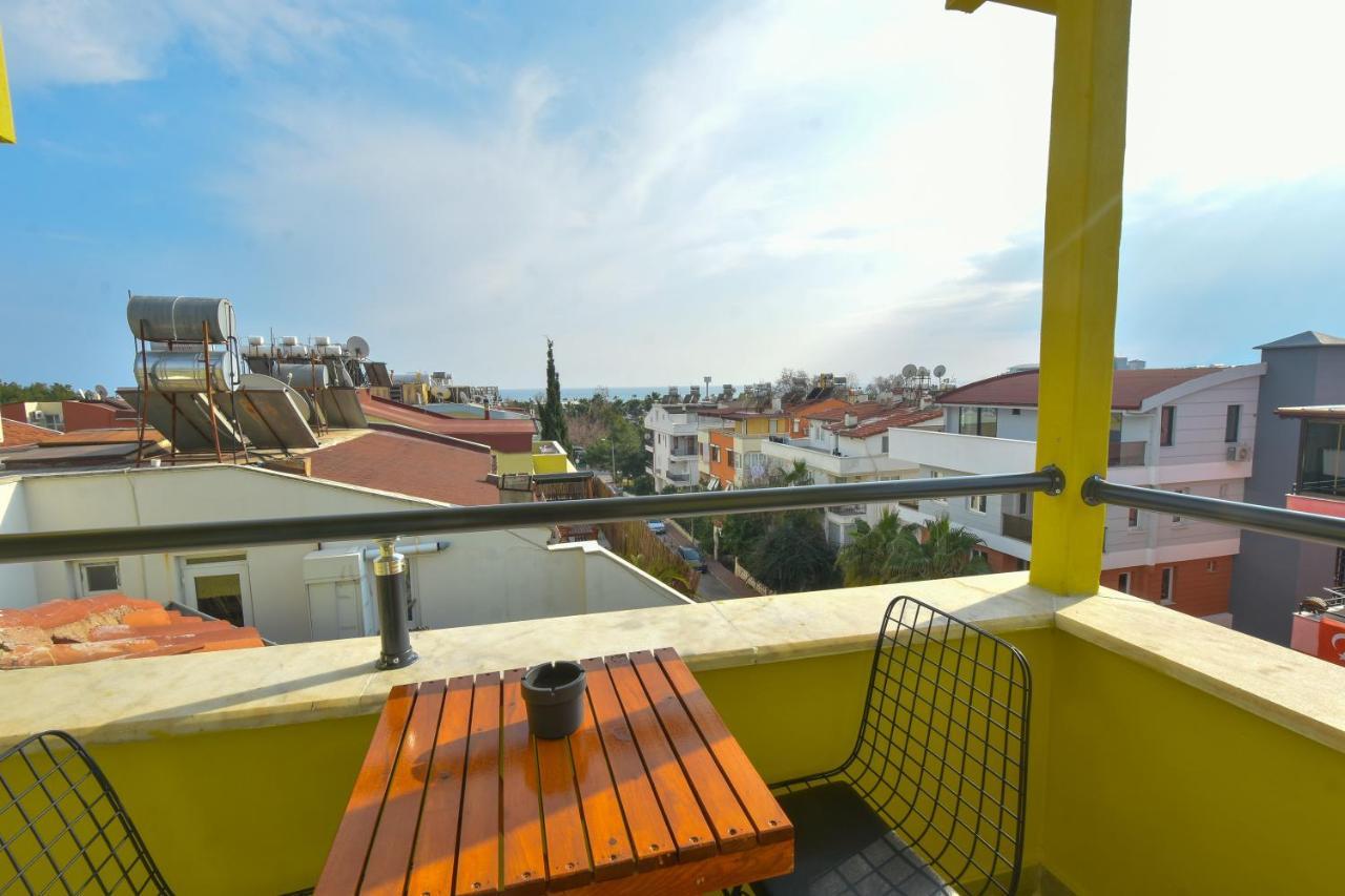 Beyaz Melek Apart Hotel Анталия Екстериор снимка