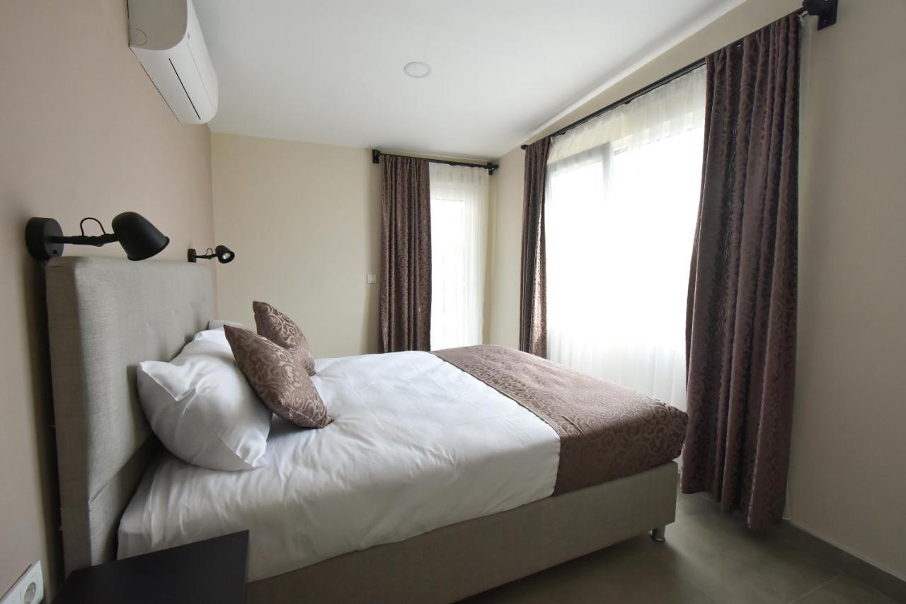 Beyaz Melek Apart Hotel Анталия Екстериор снимка