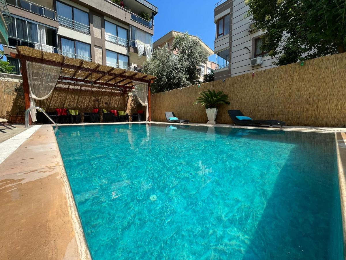 Beyaz Melek Apart Hotel Анталия Екстериор снимка